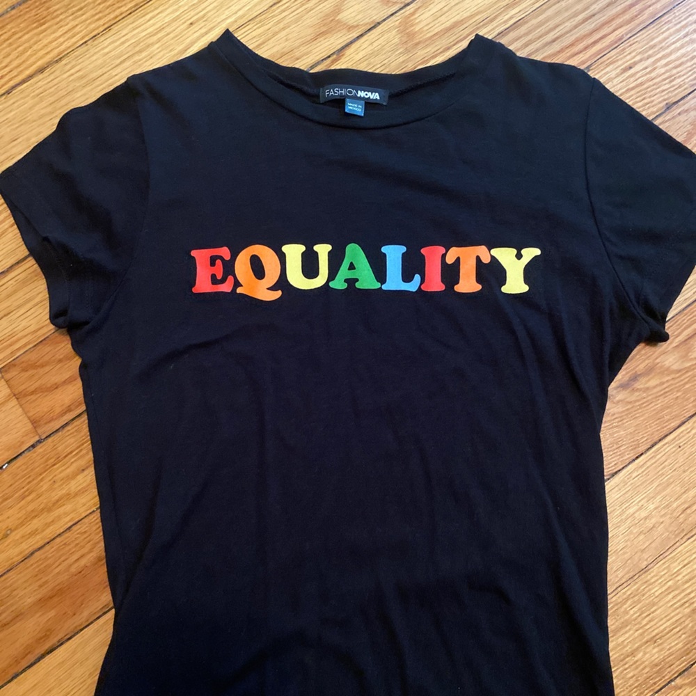 Equality top